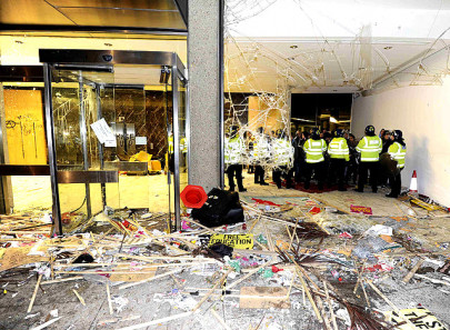 student protesters storm british pm s party hq