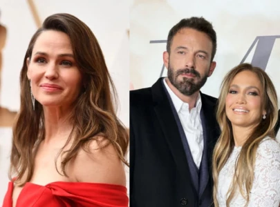 jennifer garner visits ex ben affleck on his birthday amid divorce rumors with jennifer lopez