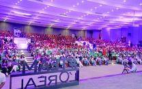 pakistan brushes up a world record pakistan brushes up a world record