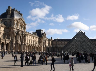 louvre museum hit by seven minute jewellery heist as thieves steal priceless crown jewels louvre museum hit by seven minute jewellery heist as thieves steal priceless crown jewels