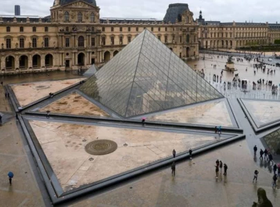 louvre begins new renaissance renovation project amid security concerns louvre begins new renaissance renovation project amid security concerns