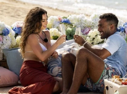 love island winners opt to split prize fund