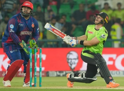 hbl psl x raza rauf star as lahore qalandars thrash islamabad united by 88 runs