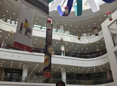 mega malls high luxury low sales mega malls high luxury low sales