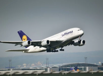 lufthansa flight to frankfurt hits severe turbulence injuring 11 passengers lufthansa flight to frankfurt hits severe turbulence injuring 11 passengers