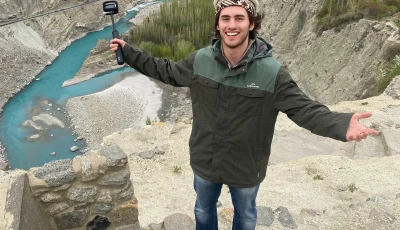 i m chilling australian travel vlogger luke damant laughs off fake death rumors from afghanistan