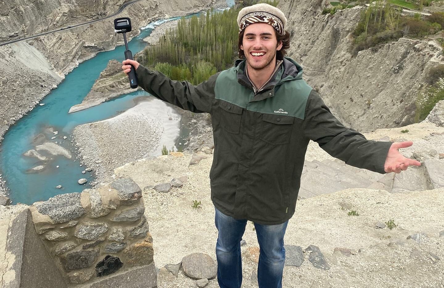 I’m Chilling: Australian Travel Vlogger Luke Damant Laughs Off Fake Death Rumors from Afghanistan | The Express Tribune