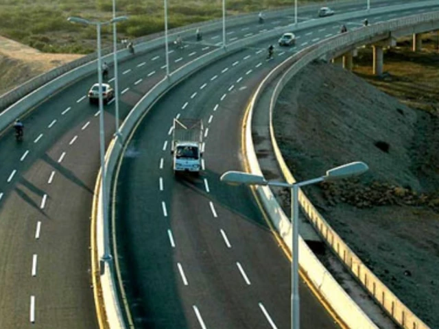 M-1 Motorway closed indefinitely