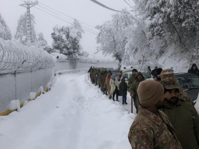 calamity in murree as at least 22 tourists freeze to death in cars calamity in murree as at least 22 tourists freeze to death in cars
