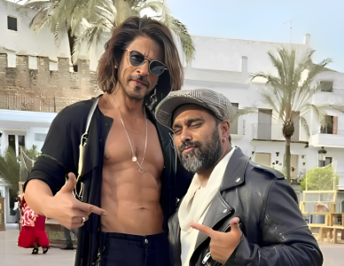 srk was shy about showing his abs jhoome jo pathaan choreographer recalls