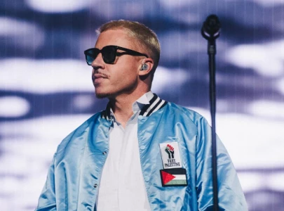 macklemore drops hind s hall 2 protesting us aid to israel