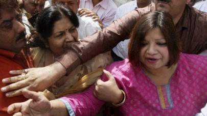 indian diplomat charged under official secrets act