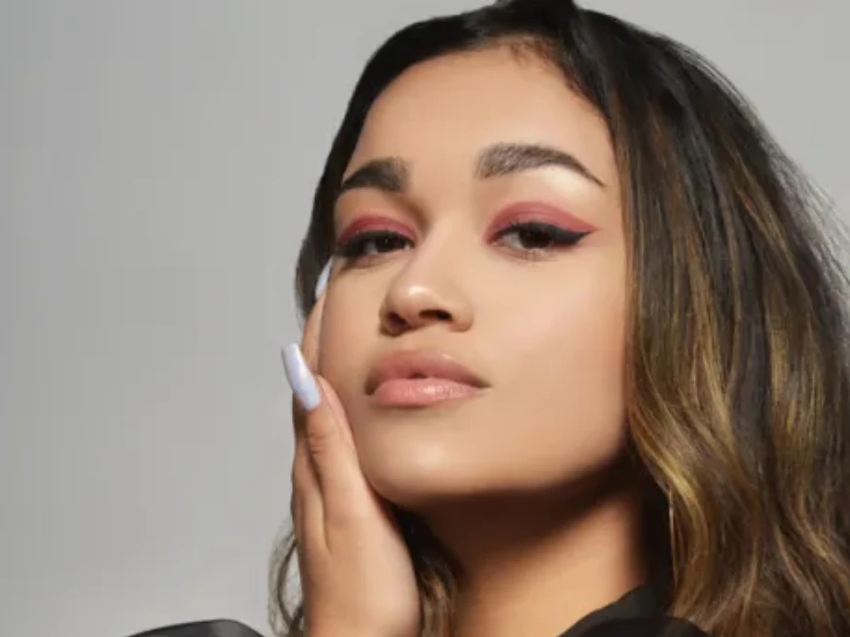 madison bailey lands lead role in cameron van hoy s noir thriller socal