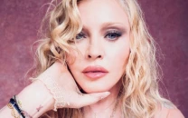 madonna shuts down phones at the abbey as surprise dj set turns chaotic