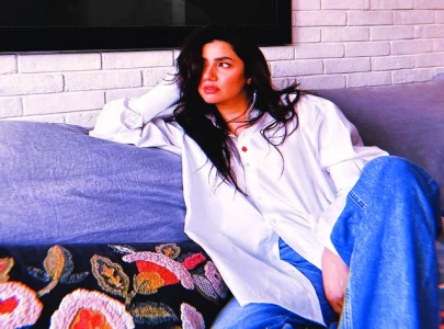 mahira khan blooms in white button up and denim mahira khan blooms in white button up and denim