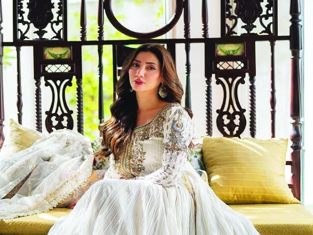 mahira khan celebrates 14 years in the entertainment industry photo instagram mahira khan celebrates 14 years in the entertainment industry photo instagram