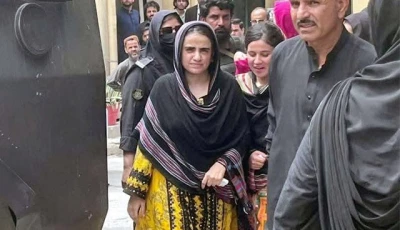baloch yakjehti committee leader mahrang baloch is being escorted by police personnel during her appearance at an anti terrorism court in quetta on july 8 2025 photo ppi