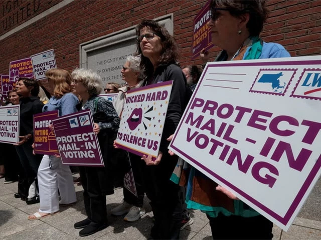 US court rules Trump's mail-in voting order