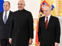 from right to left russian federation president vladimir putin ambassador faisal niaz tirmizi and fm sergey lavrov photo embassy of russian in pakistan sergey lavrov