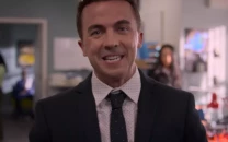 malcolm in the middle revival trailer reunites frankie muniz and bryan cranston