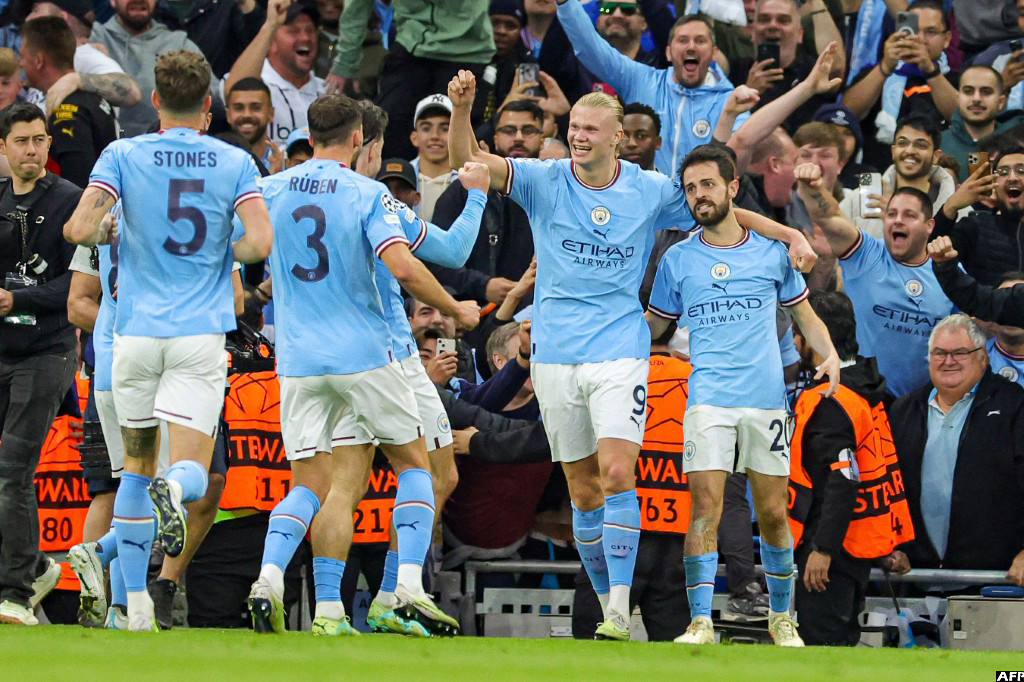 Man City on the brink of Premier League glory