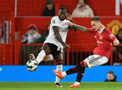 man utd newcastle ease into league cup semi finals