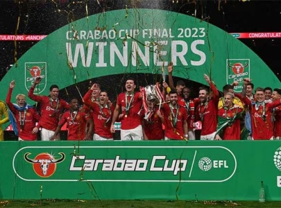 man utd win league cup to end six year trophy drought