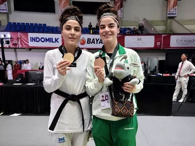 pakistani twin sisters shine in taekwondo win gold and bronze at asian championship pakistani twin sisters shine in taekwondo win gold and bronze at asian championship