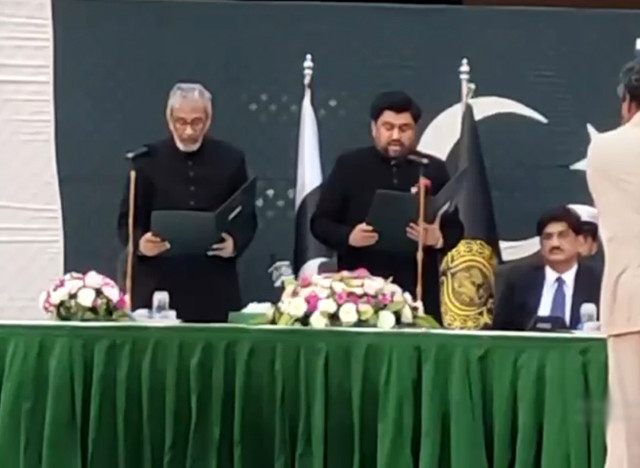 justice baqar takes oath as interim sindh cm justice baqar takes oath as interim sindh cm