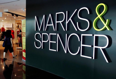 m s to shed 950 jobs in blow to retail sector