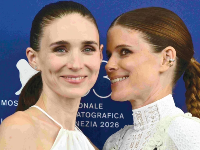 actors rooney mara and kate mara attend the photocall of bucking fastard at the 83rd international venice film festival at venice lido photo afp actors rooney mara and kate mara attend the photocall of bucking fastard at the 83rd international venice film festival at venice lido photo afp