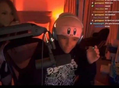 mariah carey surprises fans with cameo on her son s twitch livestream mariah carey surprises fans with cameo on her son s twitch livestream