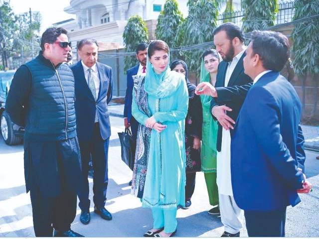 punjab chief minister maryam nawaz reviews lda s gulberg sustainable development model project photo express punjab chief minister maryam nawaz reviews lda s gulberg sustainable development model project photo express