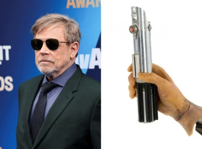 mark hamill s empire strikes back lightsaber makes auction history with record sale mark hamill s empire strikes back lightsaber makes auction history with record sale