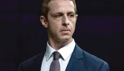 aaron sorkin takes sharp aim at mark zuckerberg