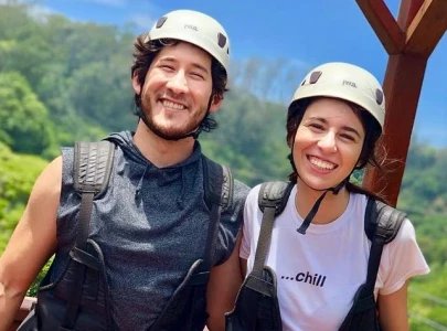 markiplier sparks engagement rumors after fans spot rings on hands of youtube star and amy nelson