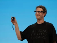 meta ceo mark zuckerberg presents the muse charm during the meta connect event at the company s headquarters in menlo park california us september 23 2026 reuters