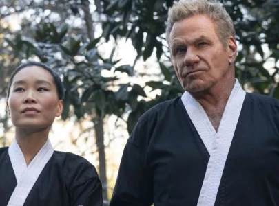 cobra kai s reel life villain martin kove turns real life villain at fan convention