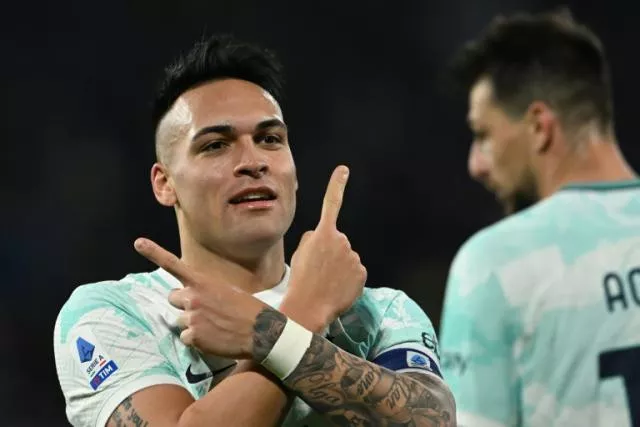 martinez fires inter second martinez fires inter second
