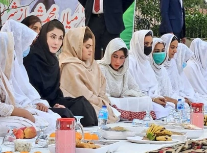 maryam recalls ordeals of past as she visits kot lakhpat jail