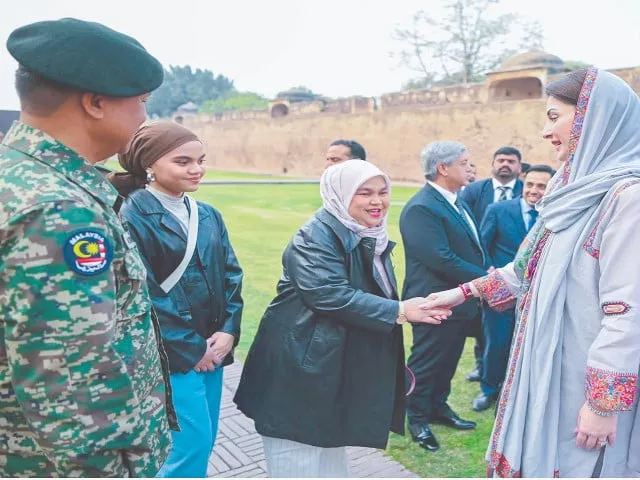 punjab chief minister maryam nawaz welcomes the family of the malaysian defence attache at lahore fort photo express punjab chief minister maryam nawaz welcomes the family of the malaysian defence attache at lahore fort photo express
