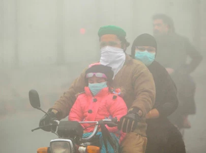 face masks made mandatory for bikers as punjab battles worsening smog face masks made mandatory for bikers as punjab battles worsening smog