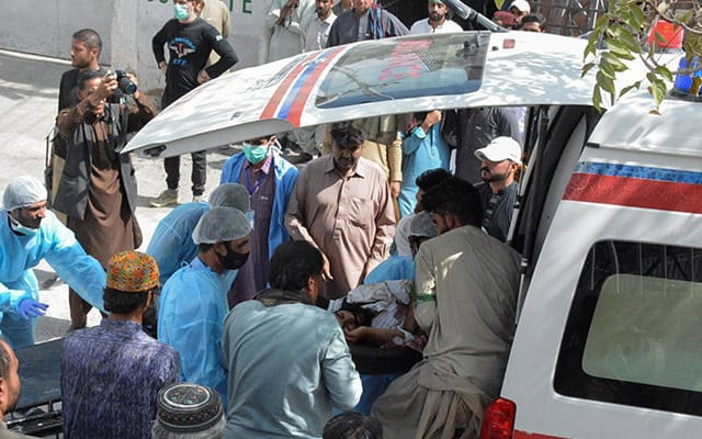 men and paramedic staff transfer a man who was injured in a blast in mastung from an ambulance outside hospital in quetta september 29 2023 photo reuters men and paramedic staff transfer a man who was injured in a blast in mastung from an ambulance outside hospital in quetta september 29 2023 photo reuters