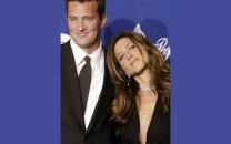 why was jennifer aniston s letter to matthew perry removed from auction new details emerge