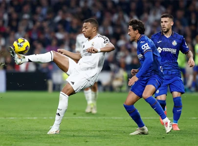 real madrid cruise to 2 0 victory over getafe as mbappe bellingham score in key win