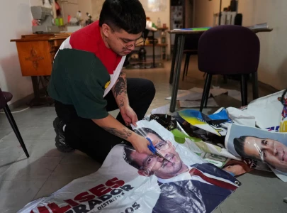 from clutter to couture mexican designer upcycles election ads into trendy tote bags from clutter to couture mexican designer upcycles election ads into trendy tote bags