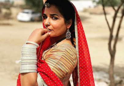 meera reveals she has gained 10kgs for her next drama serial meera reveals she has gained 10kgs for her next drama serial
