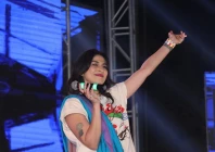 meesha shafi returns to karachi stage at world culture festival meesha shafi returns to karachi stage at world culture festival