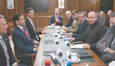 us secretary of state marco rubio listens as rustem umerov speaks while leading ukrainian delegation during a meeting in hallandale beach florida photo afp