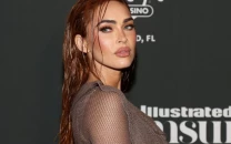 megan fox returns to horror in five nights at freddy s 2 voicing toy chica megan fox returns to horror in five nights at freddy s 2 voicing toy chica